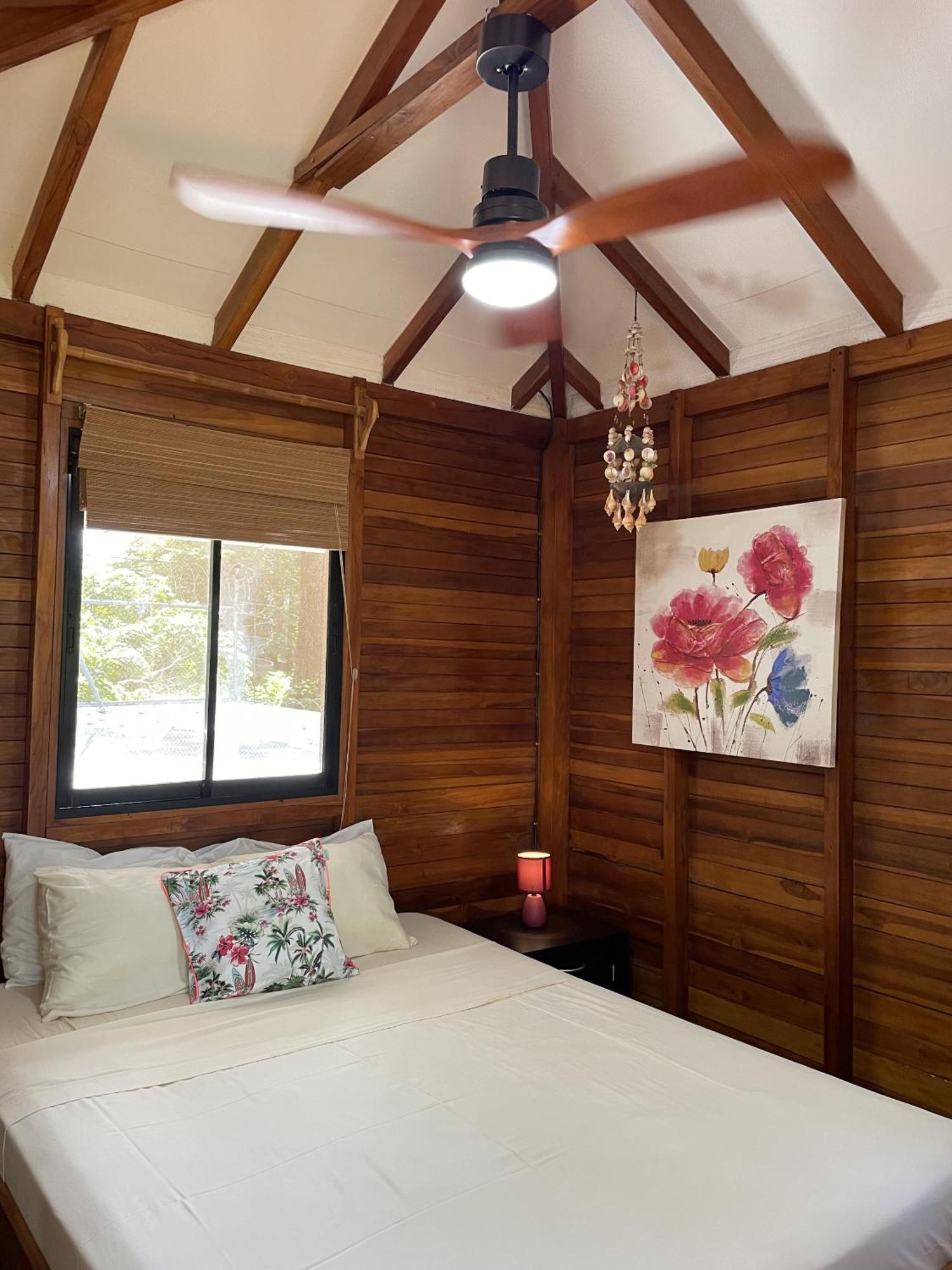 The Tamarindo- Adults Only Bed and breakfast